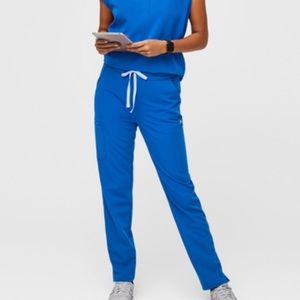 FIGS Yola Scrub pants.